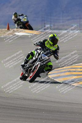 media/Nov-05-2022-SoCal Trackdays (Sat) [[f8d9b725ab]]/Turns 9 and 8 (1050am/